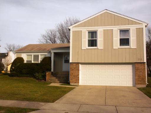 33 Montebello Dr., Vernon Hills, IL 60061