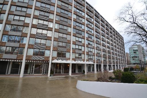 1630 Sheridan Rd. #2N, Wilmette, IL 60091