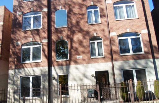 3552 S Giles Ave. #1S, Chicago, IL 60653