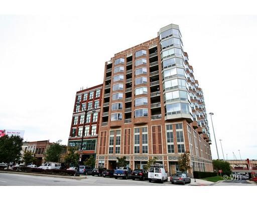720 W Randolph St. #1108, Chicago, IL 60661