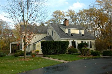 26048 W Cuba Rd., Barrington, IL 60010