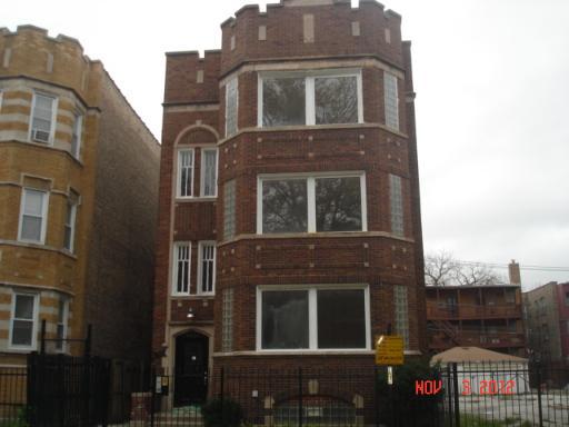 7637 S Kingston St., Chicago, IL 60649