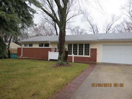 918 N Arnold Ave., Glen Ellyn, IL 60137