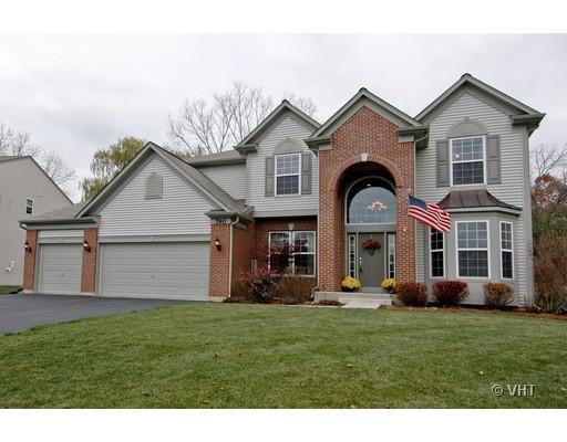 790 Crosswind, Lindenhurst, IL 60046