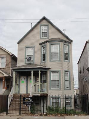 3752 W Diversey Ave., Chicago, IL 60647