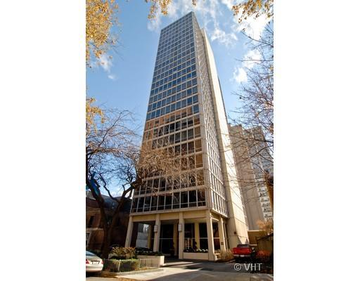 339 W Barry Ave. #25C, Chicago, IL 60657