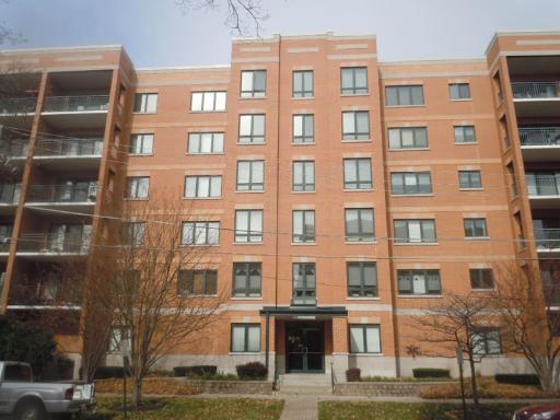 1636 Ashland Ave. #308, Des Plaines, IL 60016