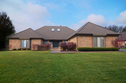 1492 Tomlin Dr., Burr Ridge, IL 60527