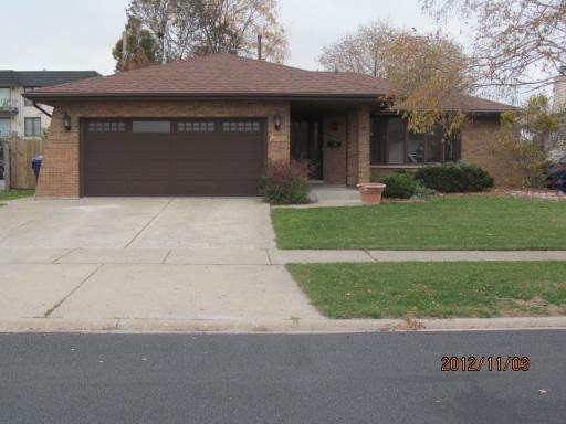 4704 W 106th Pl., Oak Lawn, IL 60453