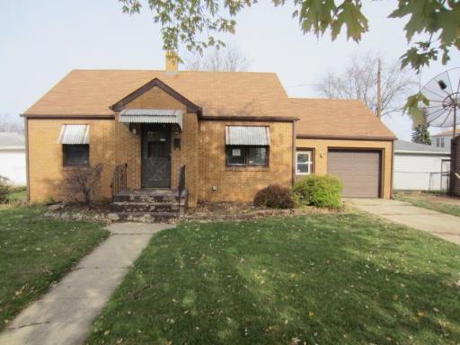 1811 Glenwood Ave., Rockford, IL 61103