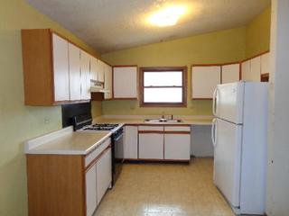 1819 Hebron Ave., Zion, IL 60099