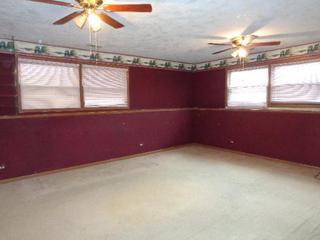 1819 Hebron Ave., Zion, IL 60099
