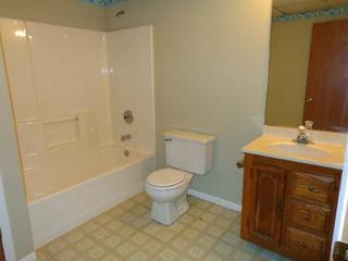 1819 Hebron Ave., Zion, IL 60099