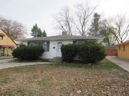 2208 Paradise Blvd., Rockford, IL 61103