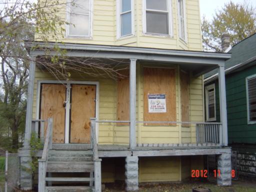 9319 S Marquette St., Chicago, IL 60617