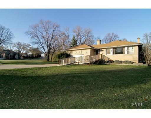 17W110 Hodges Rd., Oakbrook Terrace, IL 60181