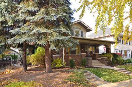 5832 N Kostner Ave., Chicago, IL 60646