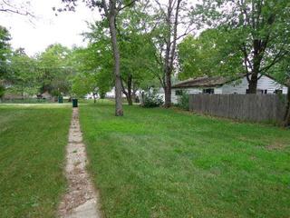 2410 Edina Blvd., Zion, IL 60099