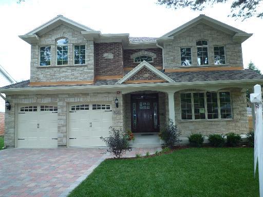 1923 Lincoln Ave., Northbrook, IL 60062