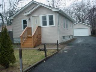 12 S Farnsworth Ave., Aurora, IL 60505