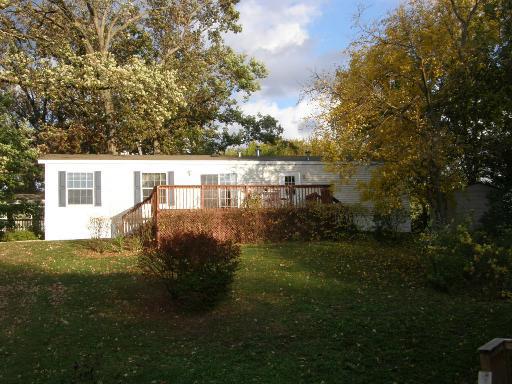 1009 Bay Rd. #25, Mchenry, IL 60051