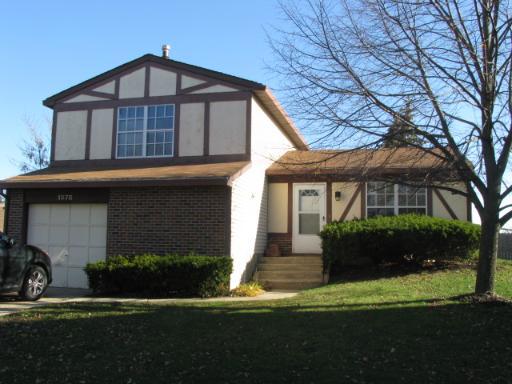 1575 Brighton Cir., Aurora, IL 60506