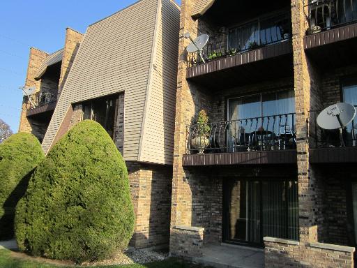 7304 Blackstone Ave. #13, Justice, IL 60458