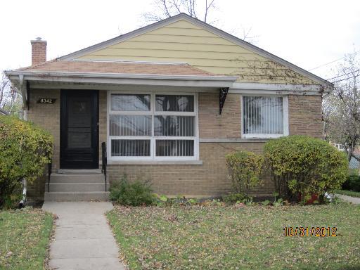 8342 Ridgeway Ave., Skokie, IL 60076