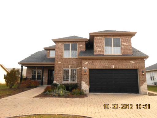 218 Homewood Dr., Bolingbrook, IL 60440