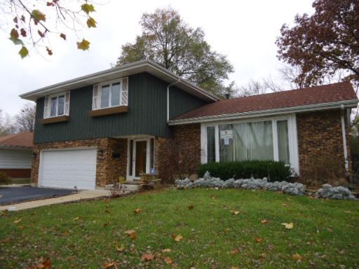 17742 Larkspur Ln., Homewood, IL 60430