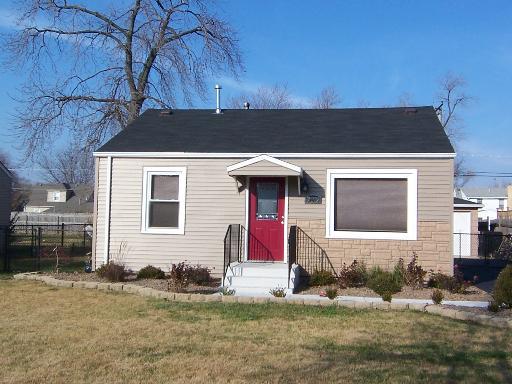 7002 W 96th St., Oak Lawn, IL 60453
