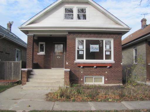 6108 W Dakin St., Chicago, IL 60634