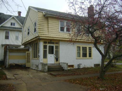 428 Napoleon St., Rockford, IL 61103