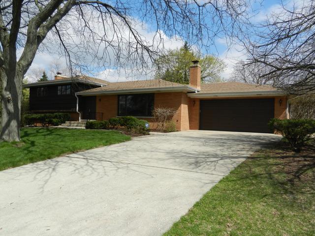 6321 Tamiami Dr., Downers Grove, IL 60516