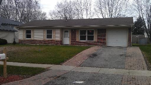225 Lincolnshire Ln., Bolingbrook, IL 60440