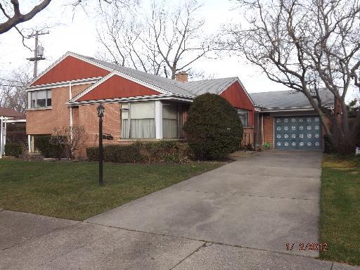 3846 W Jarlath St., Lincolnwood, IL 60712