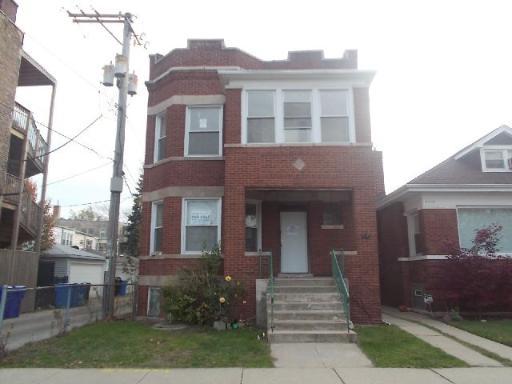 2215 W Winona St., Chicago, IL 60625
