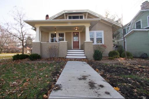 479 Ridgewood St., Glen Ellyn, IL 60137