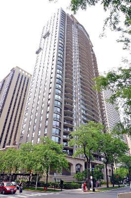1040 N Lake Shore Dr. #7C, Chicago, IL 60611