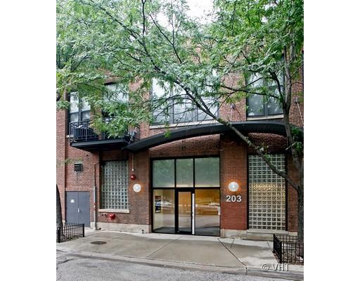 203 S Sangamon St. #218, Chicago, IL 60607