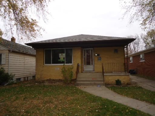 435 Mackinaw Ave., Calumet City, IL 60409