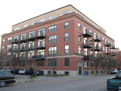 3500 S Sangamon St. #305, Chicago, IL 60609
