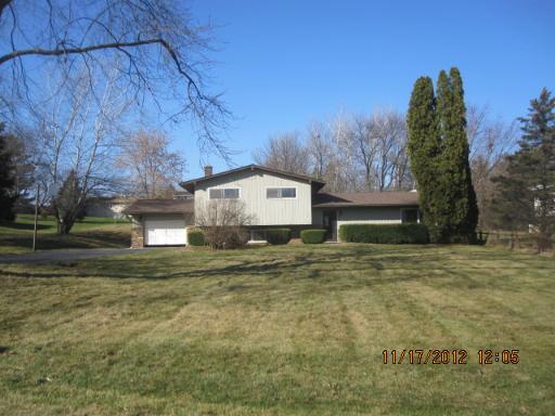 28780 N Washington Ave., Wauconda, IL 60084
