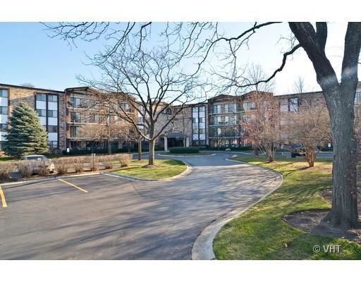 1400 N Yarmouth Pl. #114, Mount Prospect, IL 60056