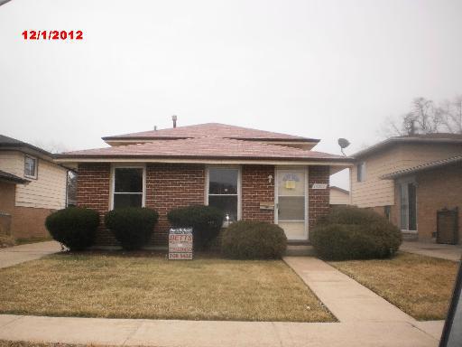 18201 Ravisloe Ter., Country Club Hills, IL 60478