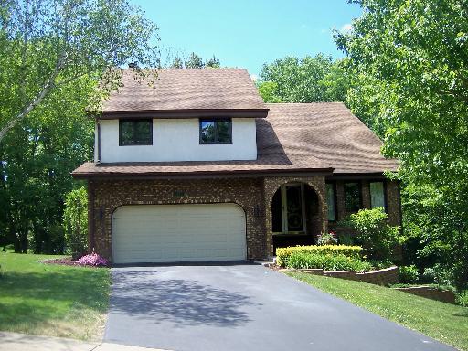 806 Hillview Dr., Lemont, IL 60439
