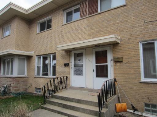 9457 N Niles Center Rd., Skokie, IL 60076