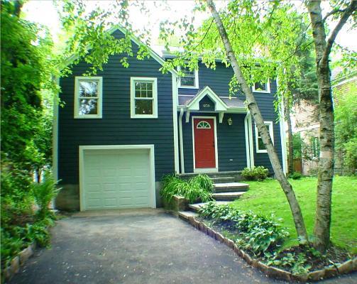 1239 Taylor Ave., Highland Park, IL 60035