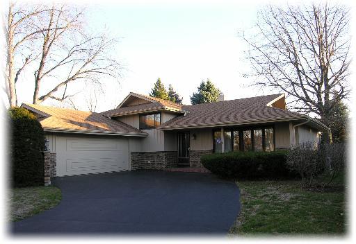 1124 Laureli Cir., Naperville, IL 60540