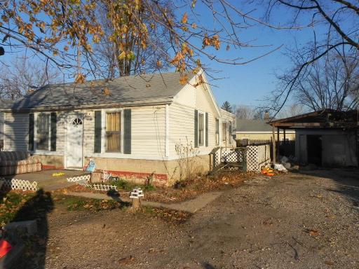 520 Sherman Ave., Aurora, IL 60505